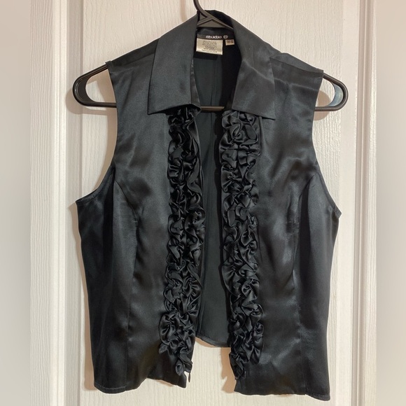 Studio 100% Silk V-Neck Ruffled Sleeveless Collared Zippered Black Tank UK14 - Picture 6 of 8